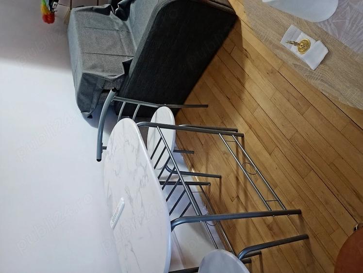 Garsonieră decomandată în Central
