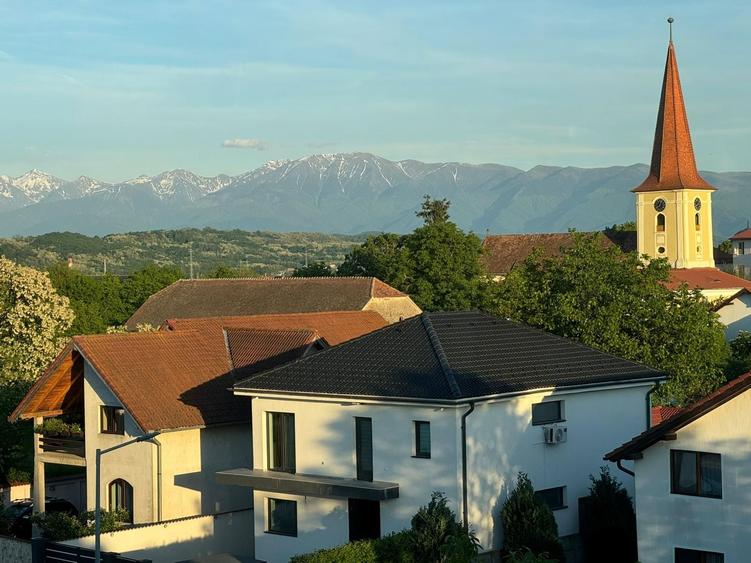 Apartament cu 2 camere decomandat în Șelimbăr