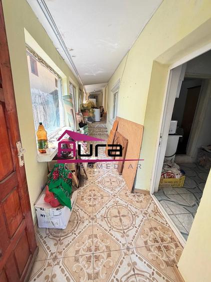 Casă cu 2 camere cu Teren 350 Mp în Piața Nouă