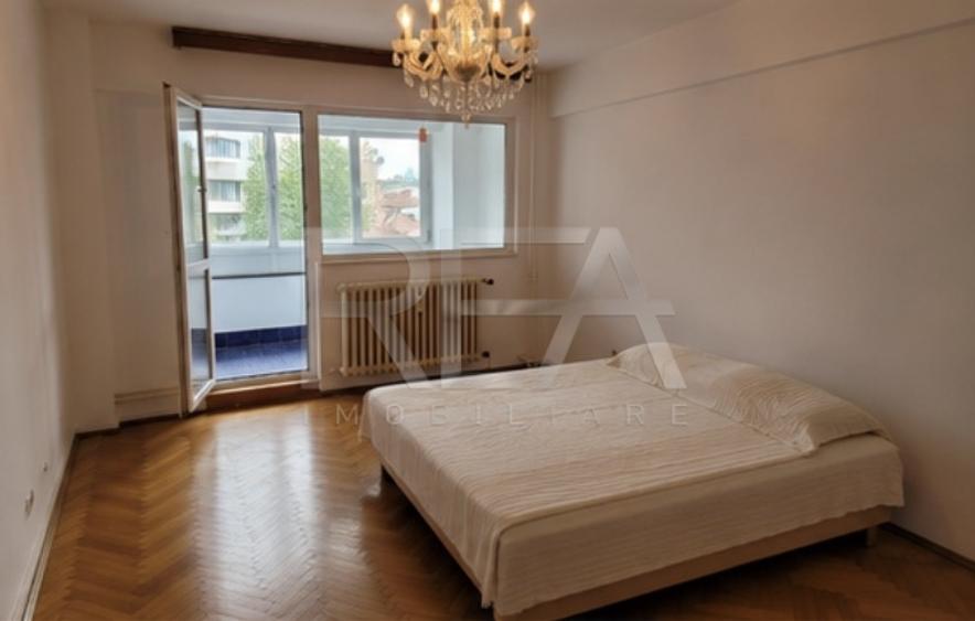 Apartament cu 3 camere decomandat, mobilat în Dorobanți