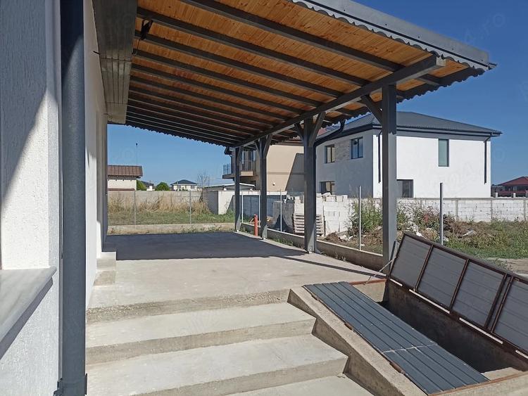 Casă cu Teren 610 Mp în Cumpăna