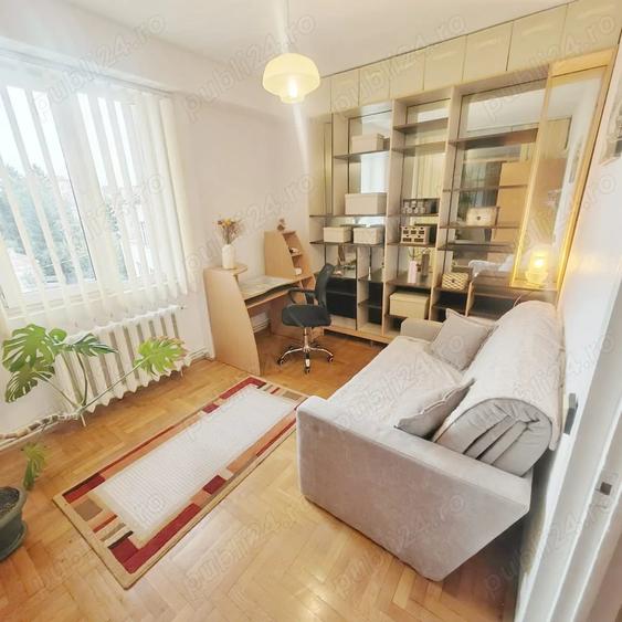 Apartament cu 4 camere decomandat, mobilat în Centrul Civic