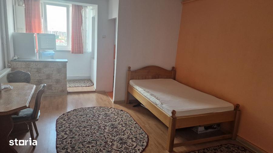 Garsoniera de inchiriat, etaj 7,Mhai Viteazul - 8