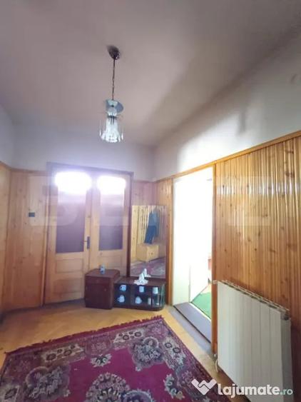 Casă cu 3 camere cu Teren 11508 Mp în Copăceni