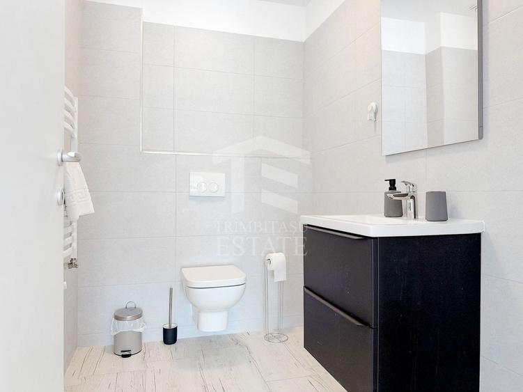 Apartament cu 2 camere semidecomandat, mobilat în Exterior Est