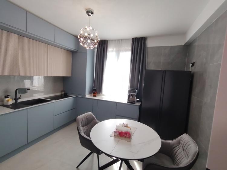 Duplex cu 4 camere cu Canalizare în Fundeni