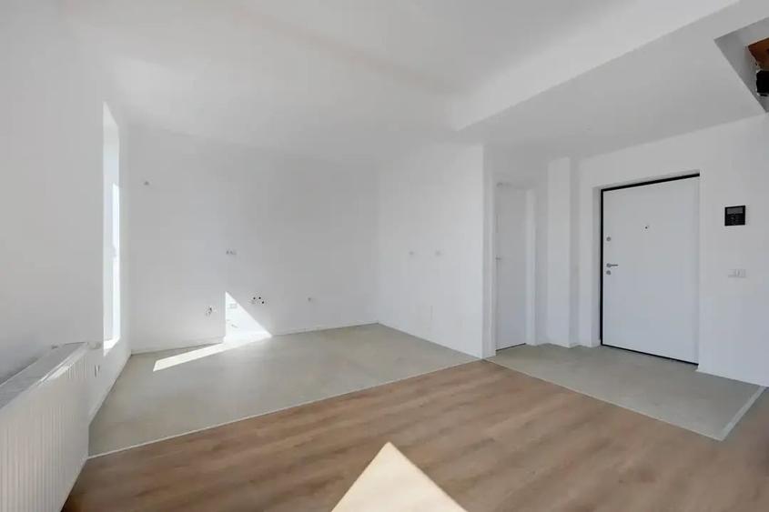 Apartament cu 3 camere decomandat în Nord