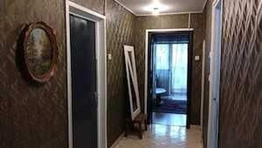 Apartament cu 2 camere decomandat, mobilat în Veteranilor