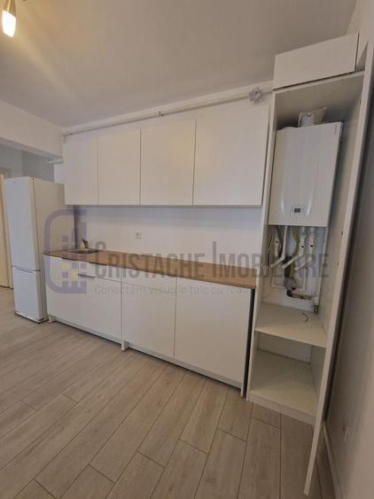 Apartament cu 3 camere, mobilat în Dristor
