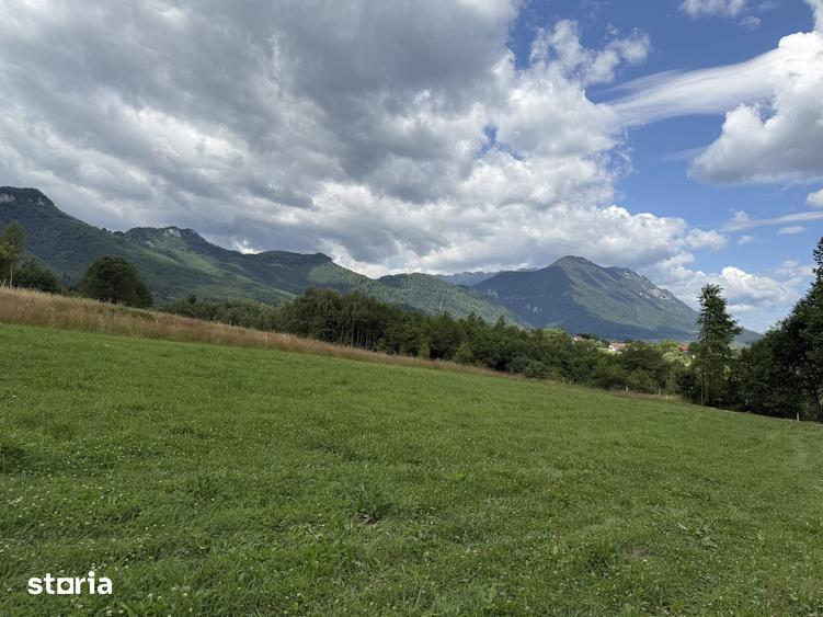 Teren de 500 mp, în Râșnov