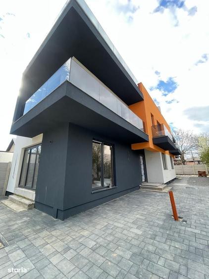 Casă cu 4 camere cu Teren 400 Mp în Străulești
