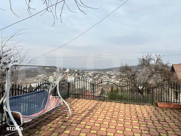 Casă cu 4 camere cu Teren 429 Mp în Bucium