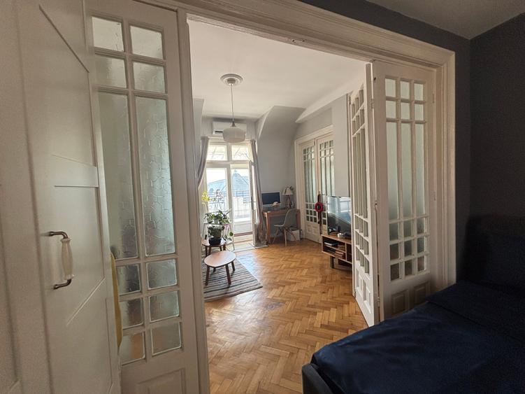 Apartament cu 2 camere decomandat în Cișmigiu