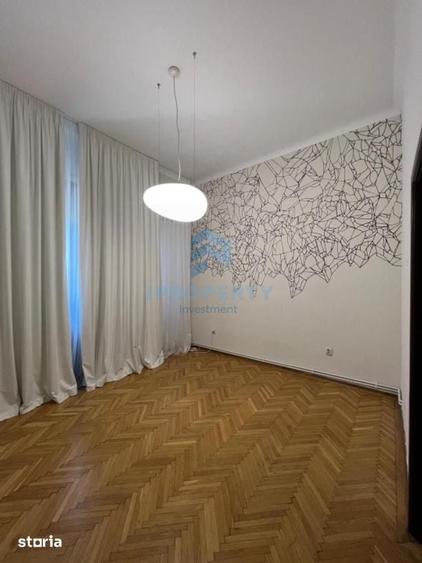 Apartament cu 4 camere în Primăverii