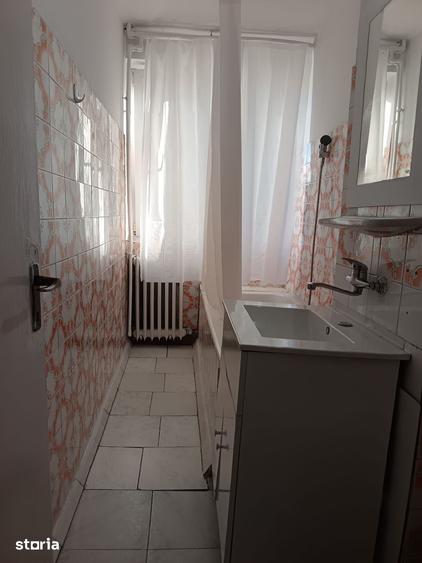 Apartament cu 2 camere decomandat în Rahova