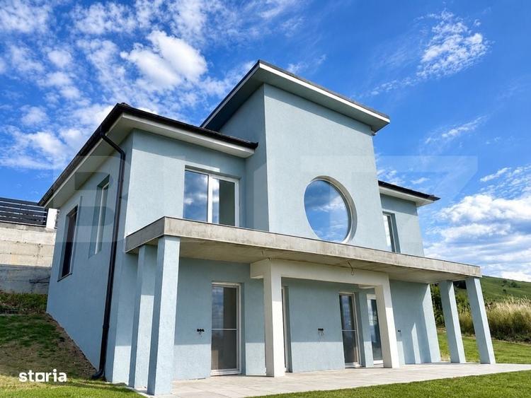 Casă cu 4 camere în Dezmir