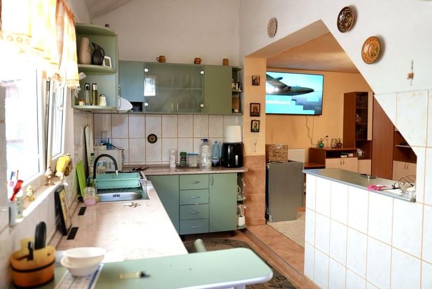 Casă cu 4 camere în Gepiu