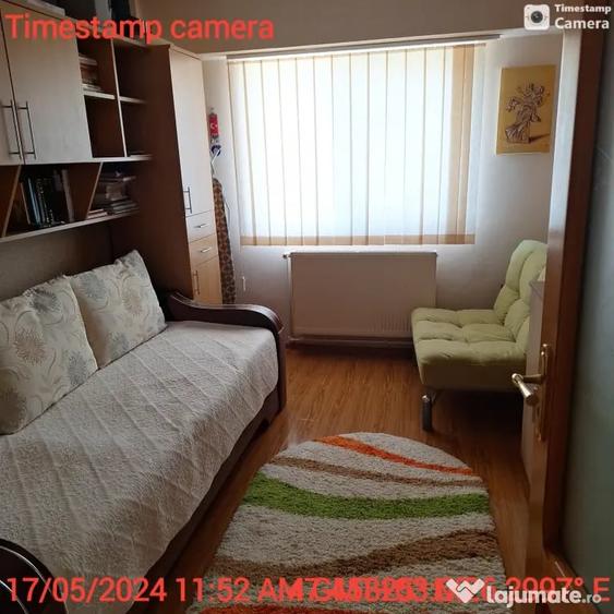 Apartament cu 3 camere semidecomandat în Fălticeni
