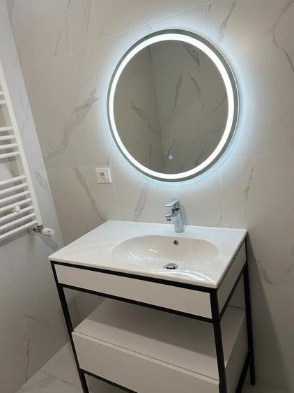 Apartament cu 2 camere decomandat în Starchiojd