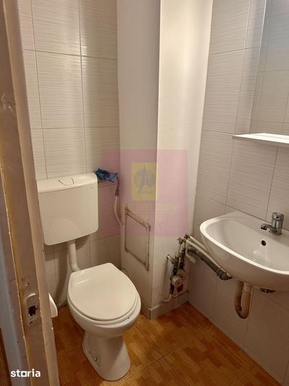 Apartament cu 3 camere decomandat în Rahova