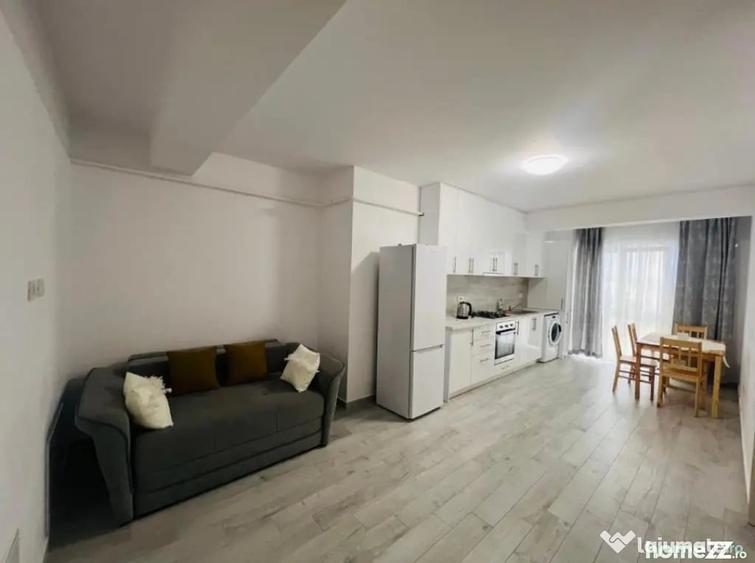 Apartament cu 2 camere semidecomandat în Rădăuți