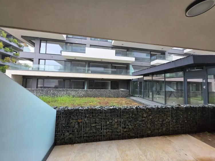 Apartament cu 2 camere decomandat în Băneasa — fotografia 1