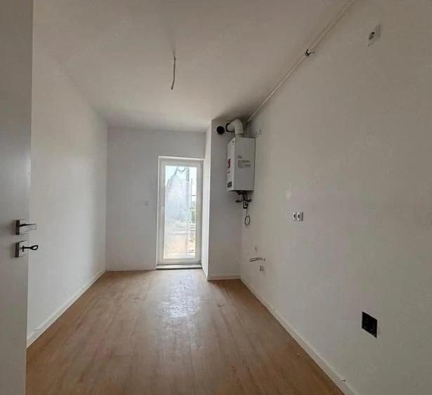Apartament cu 2 camere decomandat în Tudor