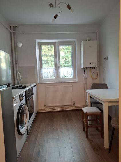 Apartament cu 2 camere semidecomandat în Mihail Kogălniceanu