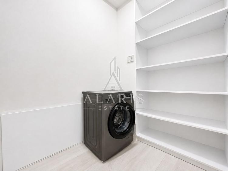 Apartament cu 4 camere semidecomandat, mobilat în Torontalului