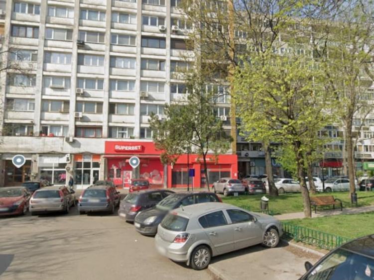 Spațiu comercial, de 70 mp, în Mihai Bravu