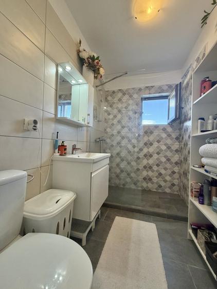 Apartament cu 2 camere decomandat, mobilat în Chișoda