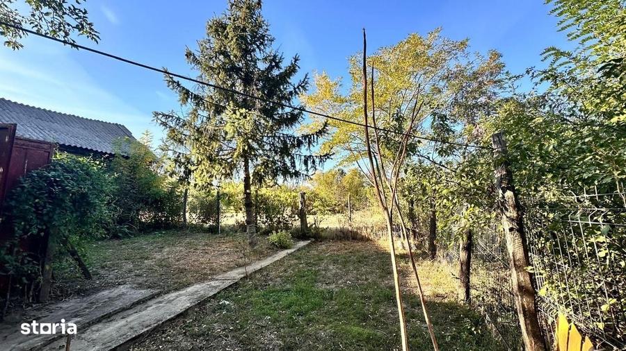 Casă cu 3 camere în Colțu de Jos
