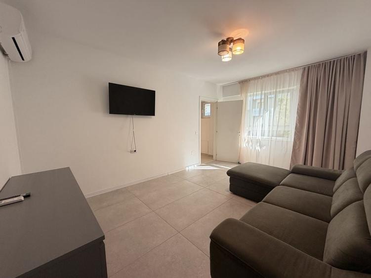Apartament cu 2 camere decomandat în Păcurari