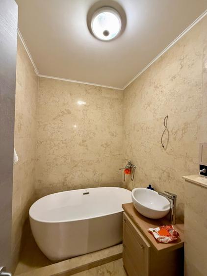 Apartament cu 3 camere în Tomis Plus