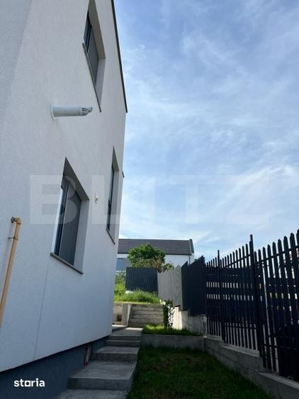 Casă cu 4 camere cu Teren 500 Mp în Becaș