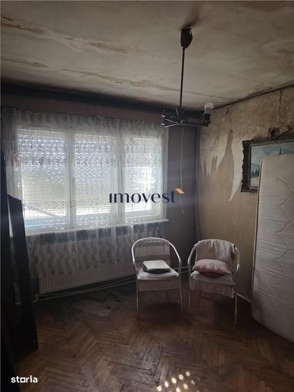 Apartament cu 3 camere decomandat în Careiului