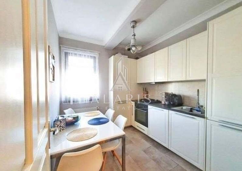 Apartament cu 2 camere decomandat, mobilat în Dumbrăvița