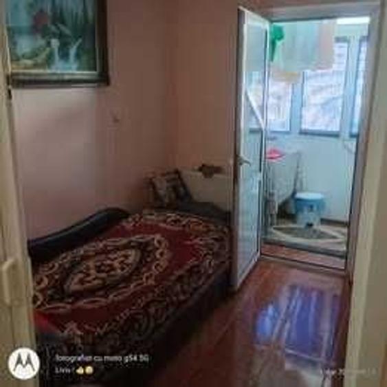 Vand: Apartament 2 cam.in Rovinari - 1
