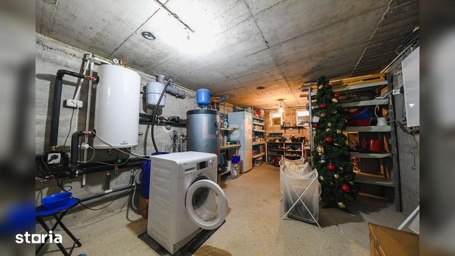 Casă cu 6 camere decomandat cu Teren 500 Mp în Gilău
