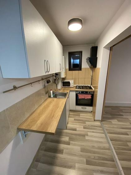 Oferta! Inchiriez apartament 2 camere mobilat & utilat, decomandat Sala Polivalenta - 8