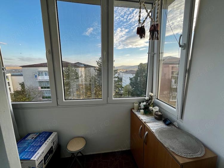 Apartament cu 2 camere semidecomandat în Central