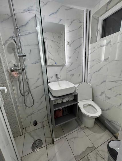 Apartament cu 2 camere semidecomandat în Valea Rosie