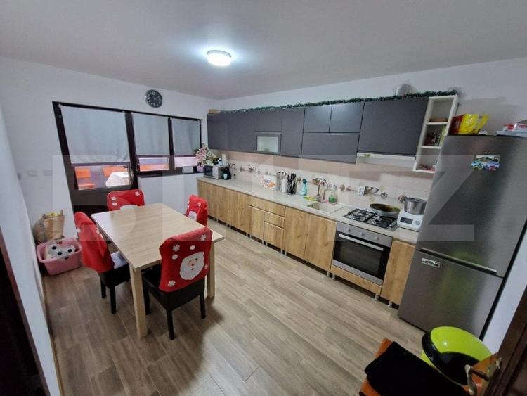 Casă individuală cu 3 camere cu Garaj în Micești