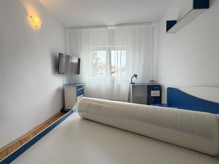 Apartament cu 2 camere semidecomandat în Olimpia-Stadion