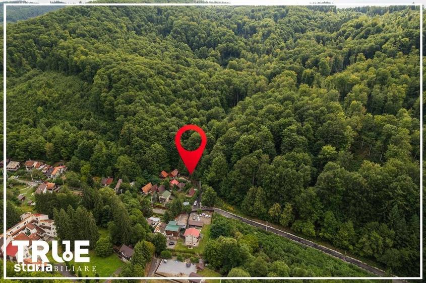 Casă cu 3 camere cu Teren 164 Mp în Praid