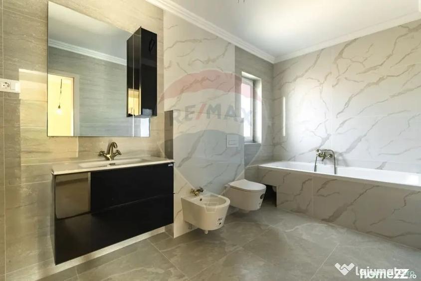 Casă cu 5 camere cu Teren 317 Mp în Tărlungeni
