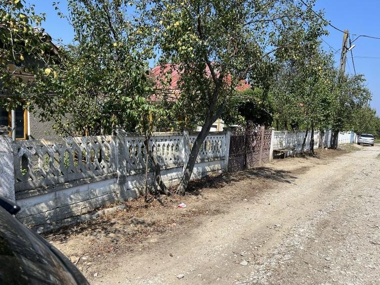 Casă cu 4 camere în Poiana