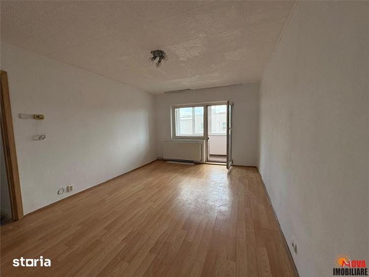 Apartament cu 2 camere decomandat în Centrul Civic