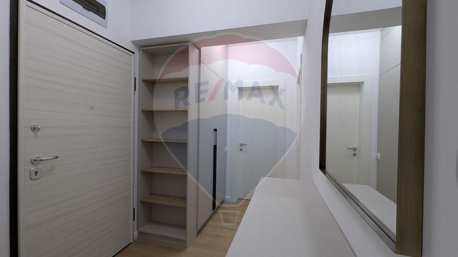 Apartament cu 2 camere decomandat, mobilat în Splaiul Unirii