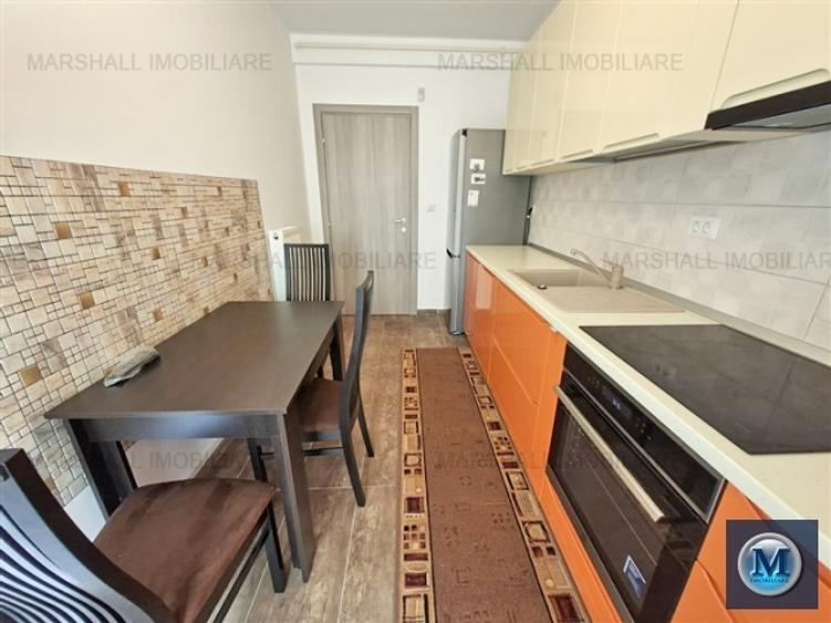 Apartament cu 3 camere decomandat în Albert